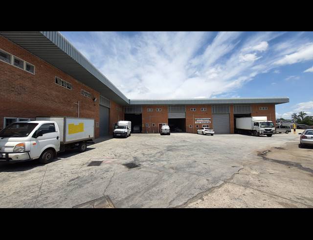 410M² WAREHOUSE TO LET IN SEBENZA